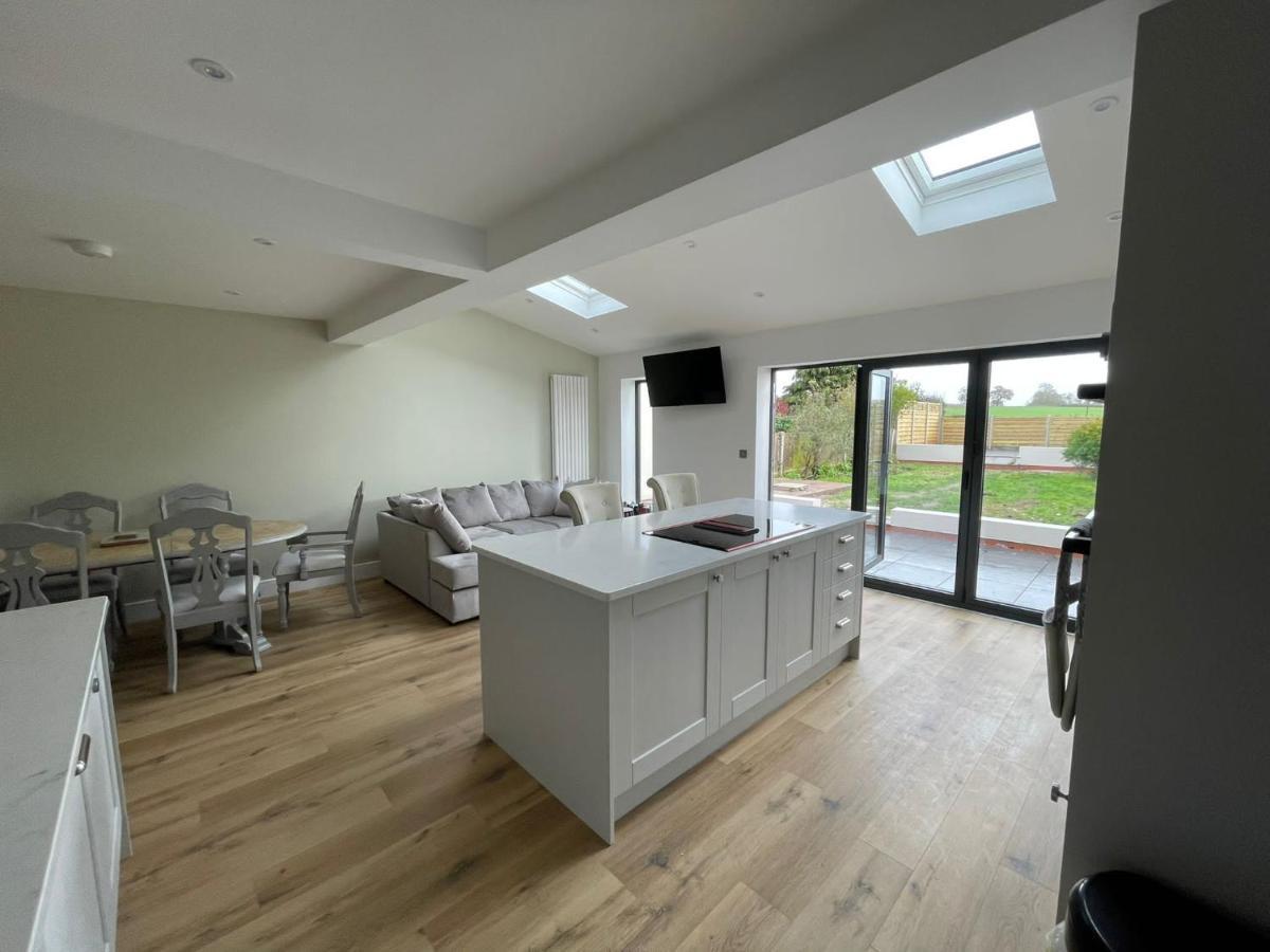 Newly Renovated 3 Bed Property - Countryside Views Dunstall Kültér fotó