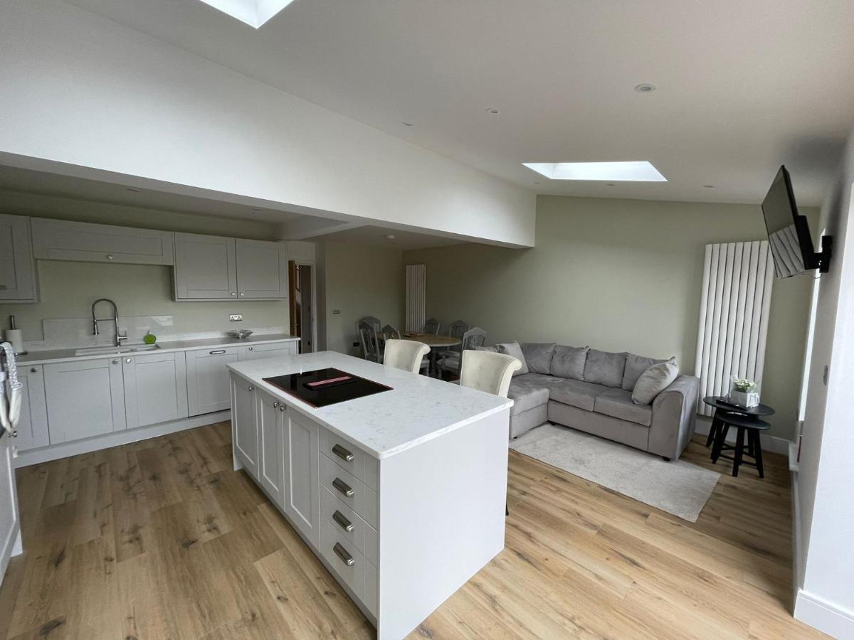 Newly Renovated 3 Bed Property - Countryside Views Dunstall Kültér fotó